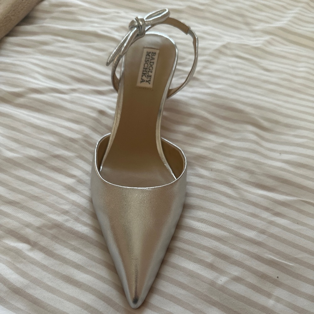 Badgley Mischka Gentry slingbacks